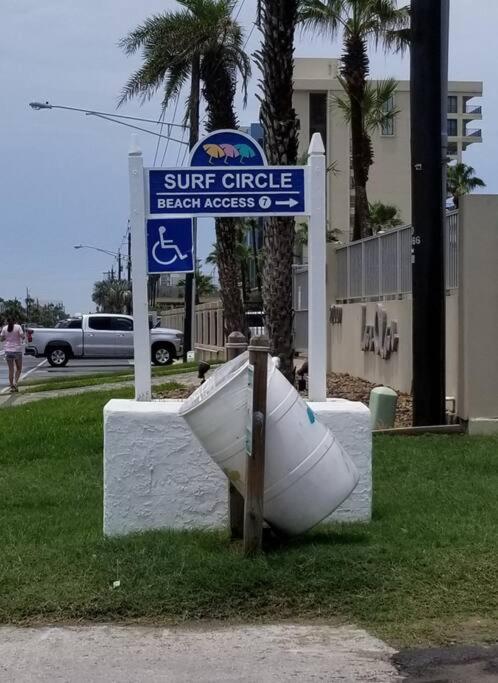 2 Bed 1 Bath Condo By Beach & Entertainment サウス・パドリー・アイランド エクステリア 写真